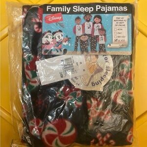 Disney Kids Pajama Set - Red and Green Pattern